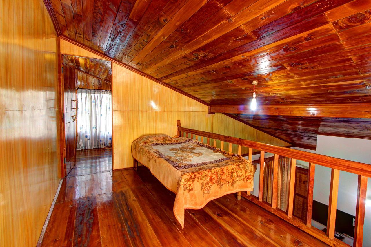 Om-Shanti Villa Manāli エクステリア 写真